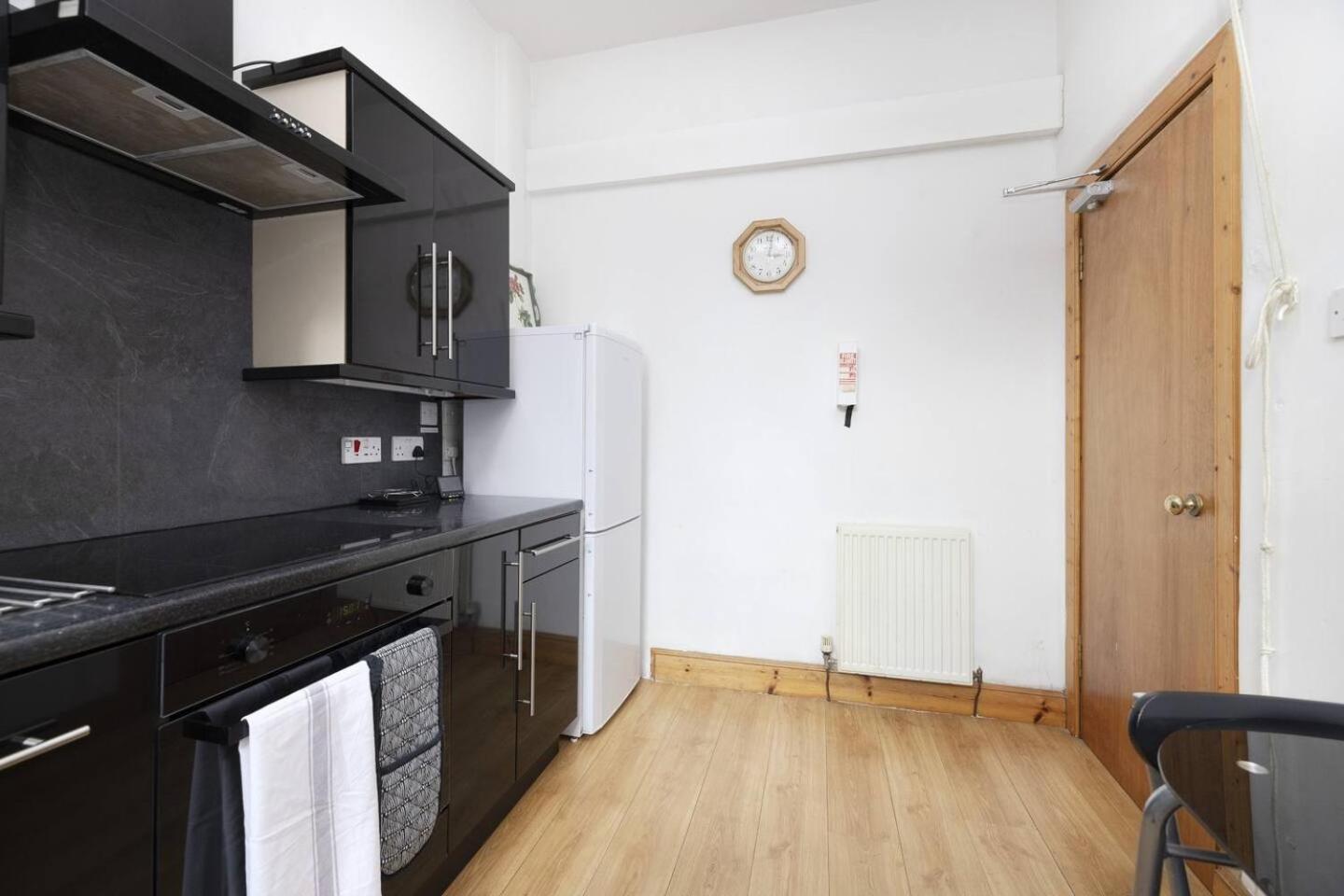 Joivy 3 Bed Flat In Old Town, Close To Grassmarket Appartement